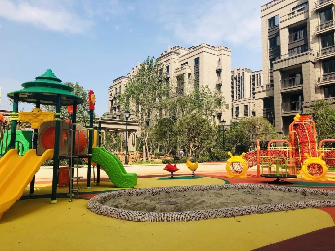 172205950.jpg 888111.webp.jpg